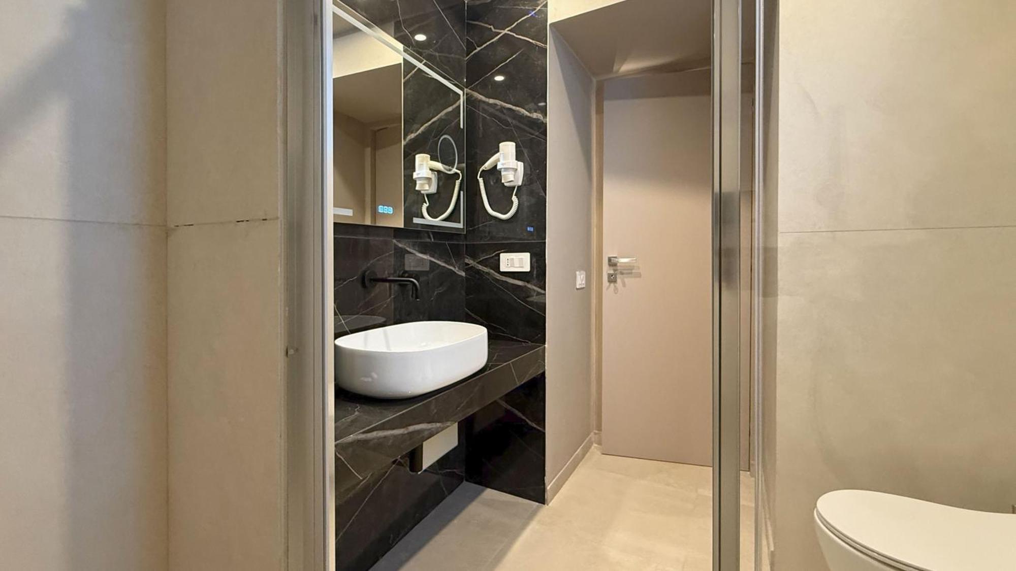 Shanti Rooms & Apartments Castello Баколі Екстер'єр фото